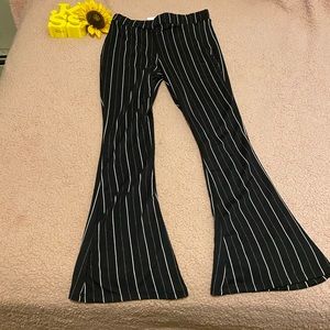 Stripped flare pants